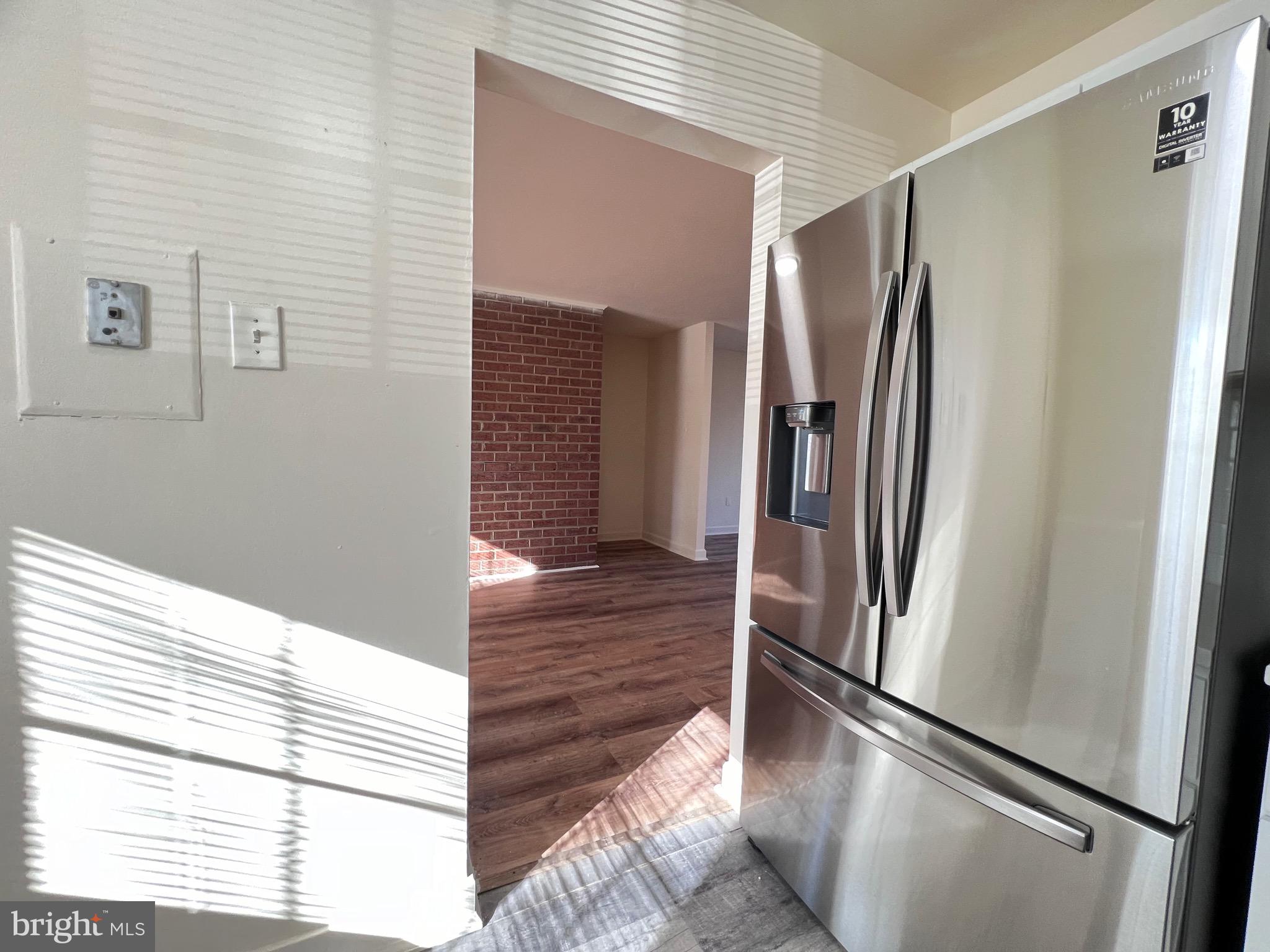 QUINCE ORCHARD - Residential Lease