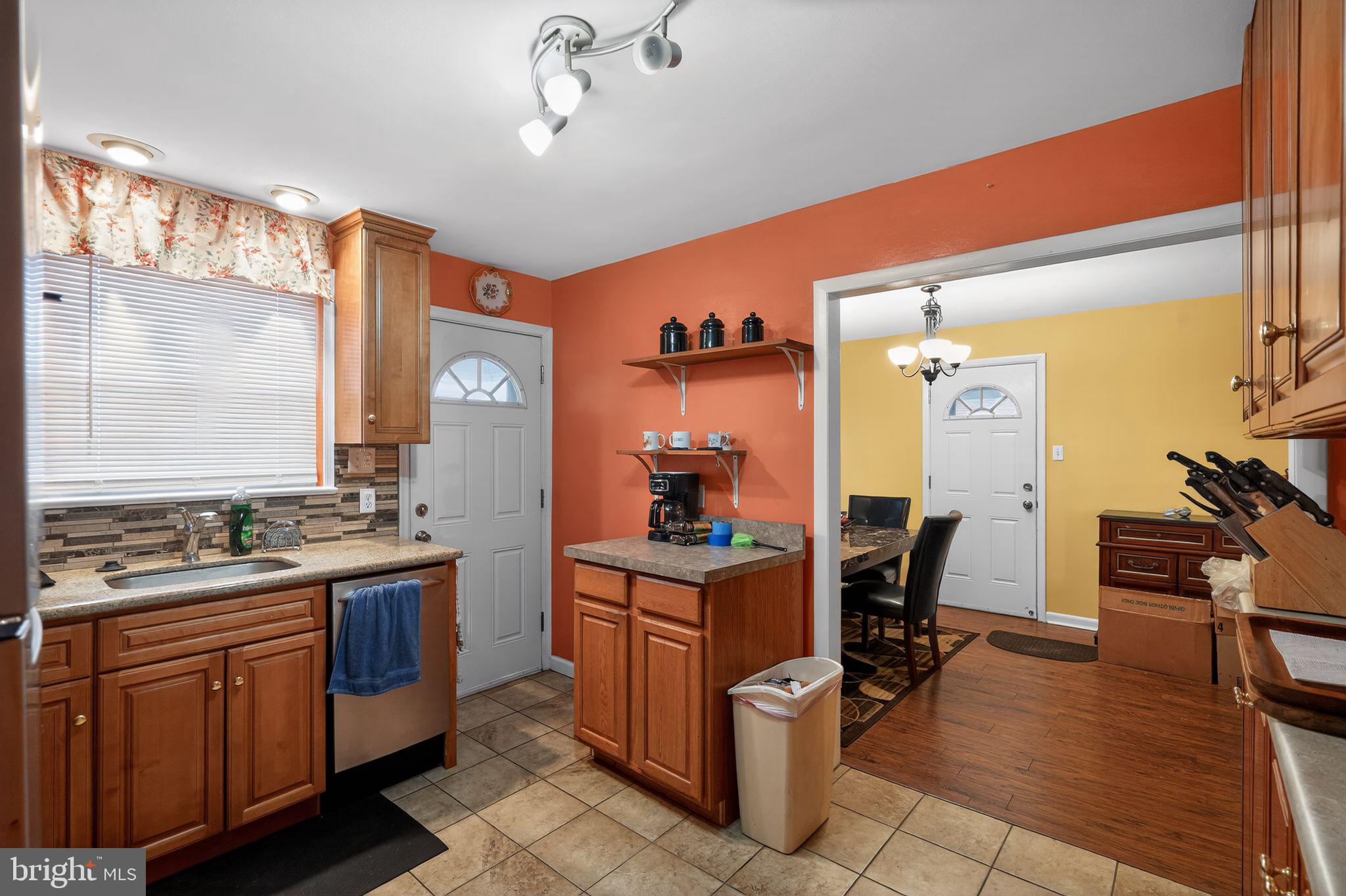 GLENSIDE GARDENS - Residential