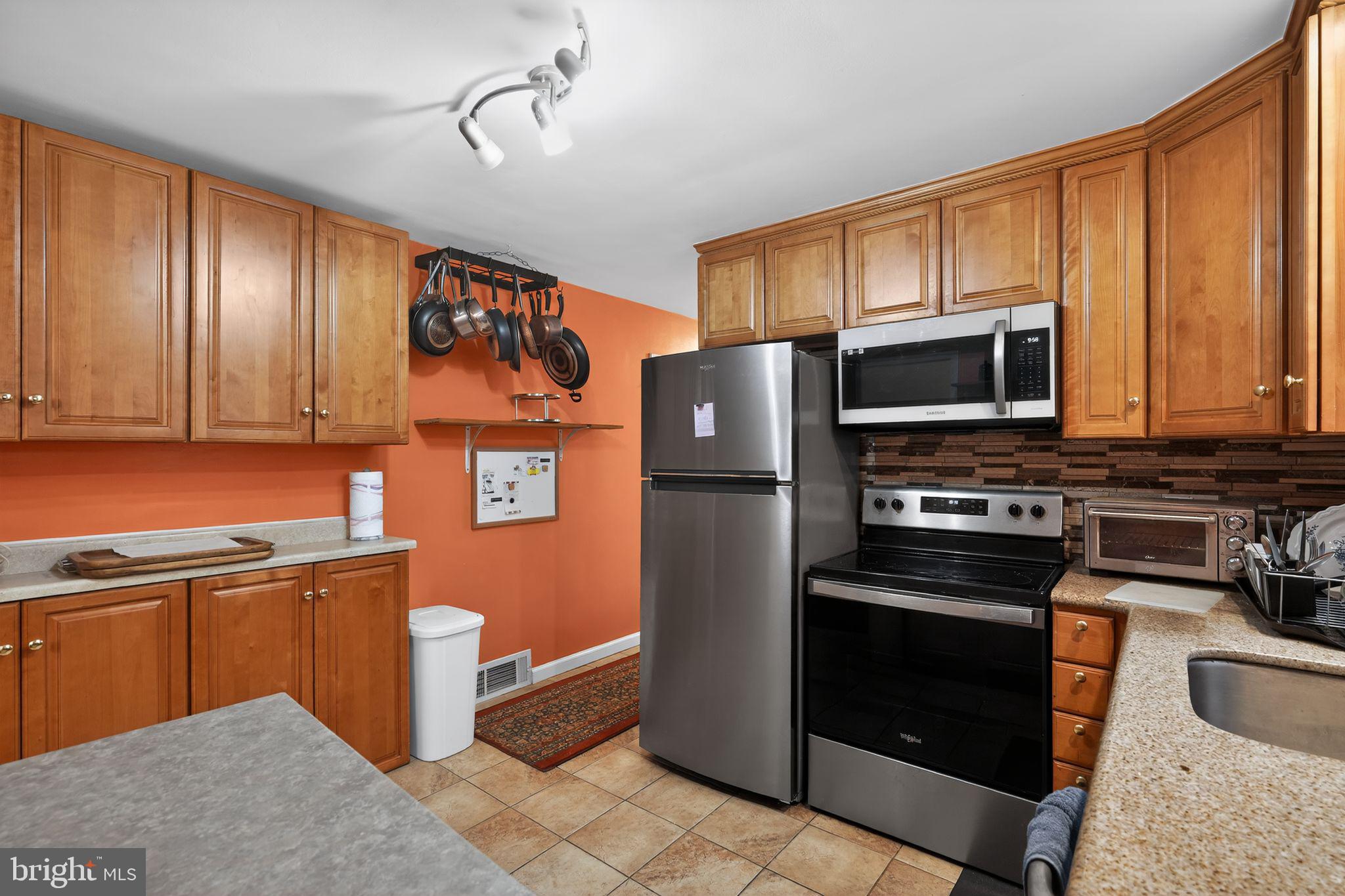 GLENSIDE GARDENS - Residential