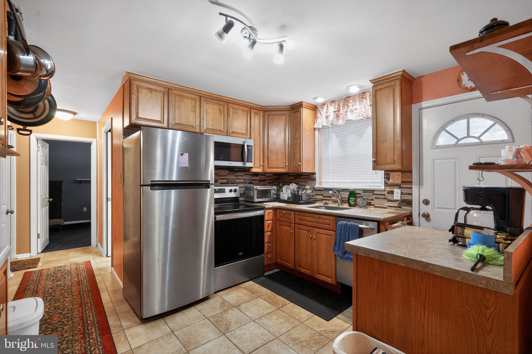 GLENSIDE GARDENS - Residential