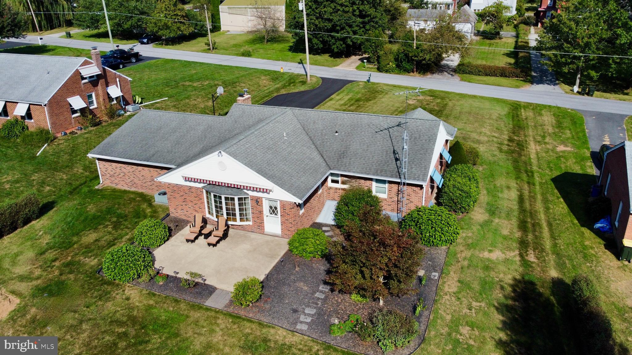 214 S SUNSET DRIVE