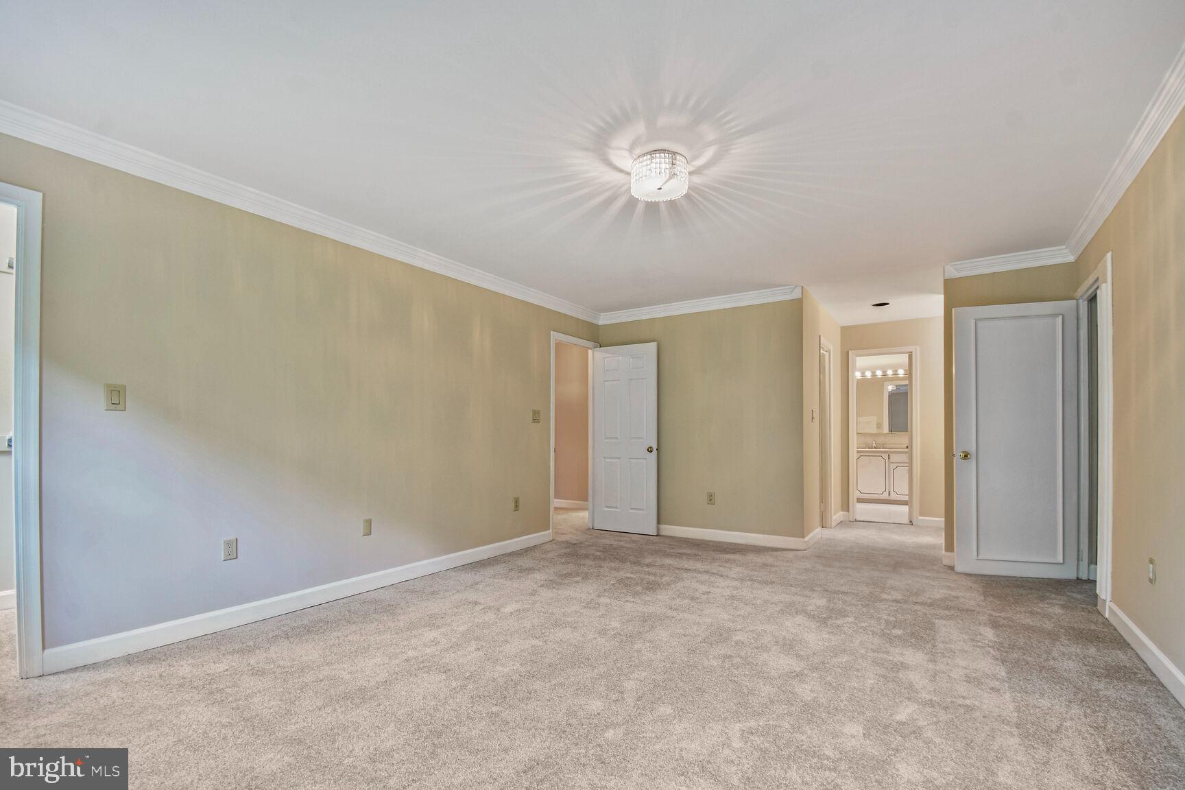 INVERNESS WOODS - Residential Lease