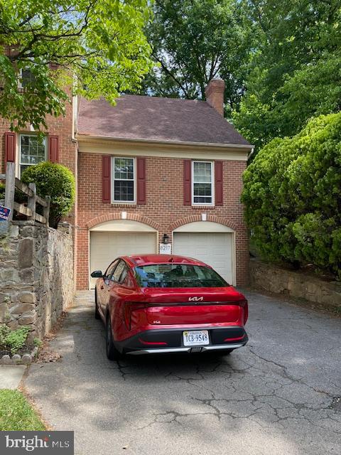 INVERNESS WOODS - Residential Lease