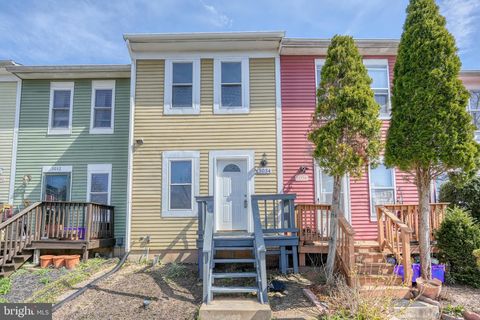 Townhouse For Sale - 3034 Shepperton Terrace<br/> SILVER SPRING, MD 20904