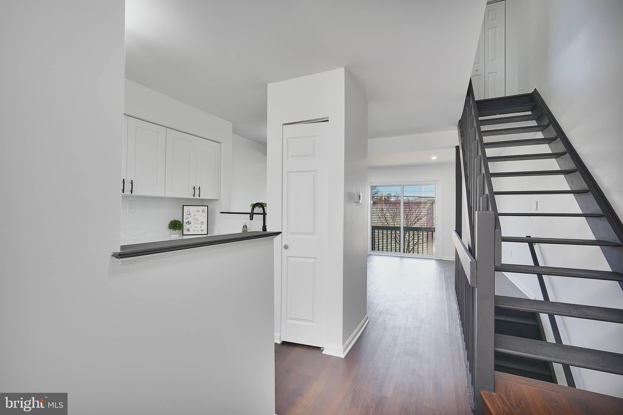 FAIRLAND - Residential