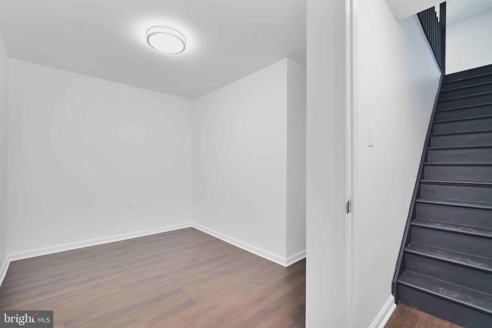 FAIRLAND - Residential