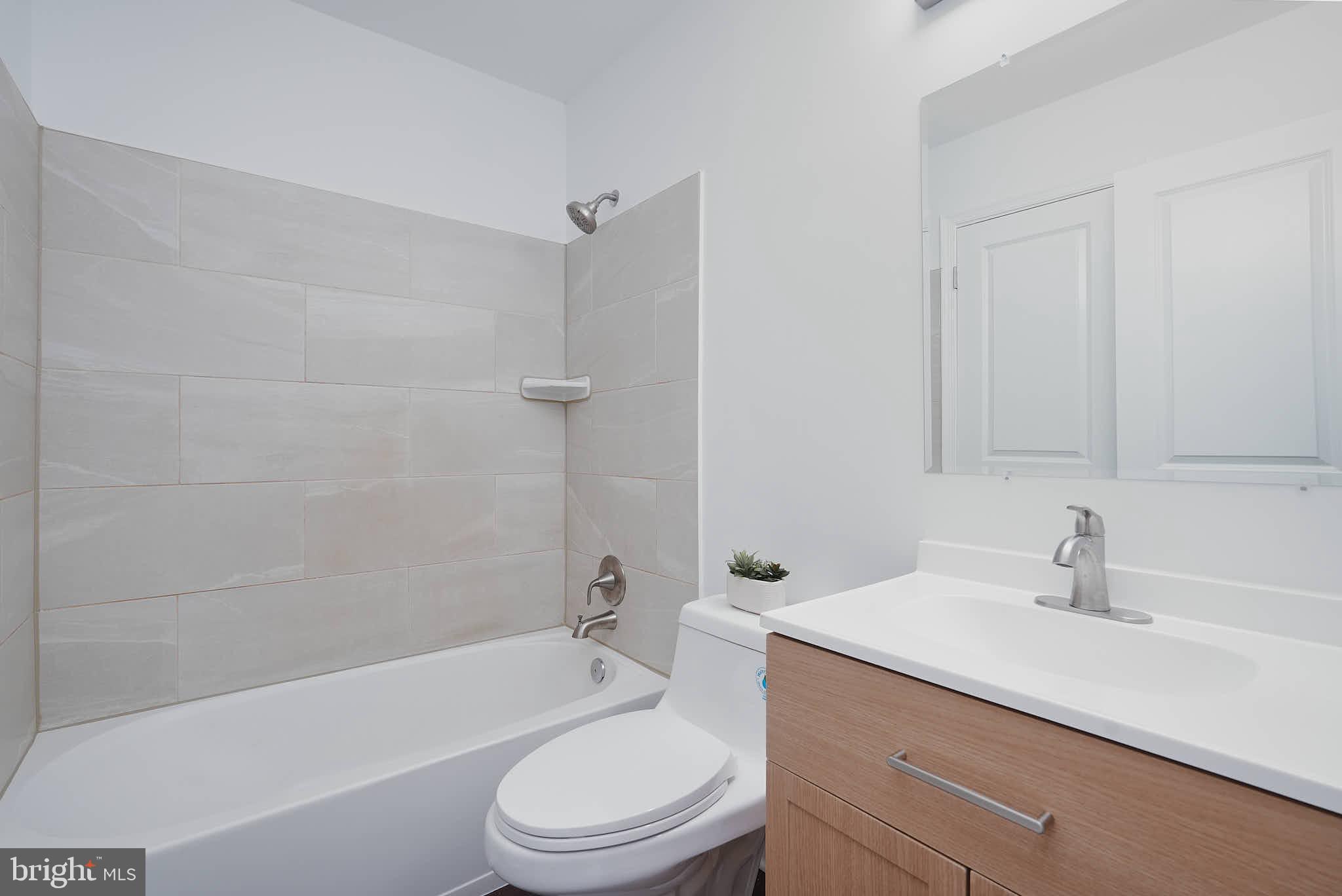 FAIRLAND - Residential
