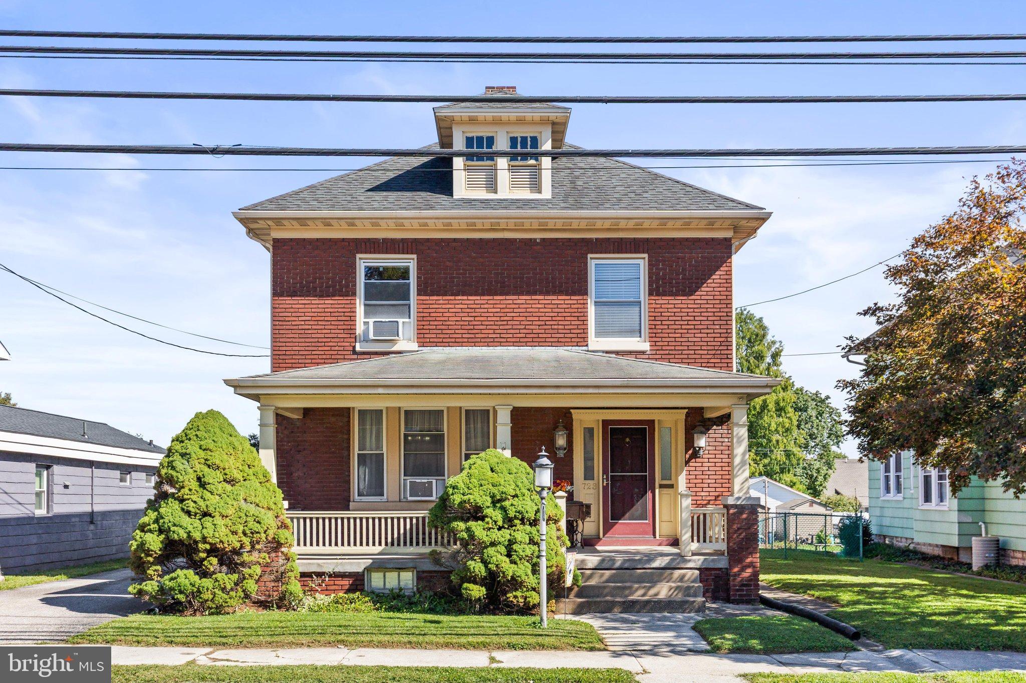 723 BROADWAY
