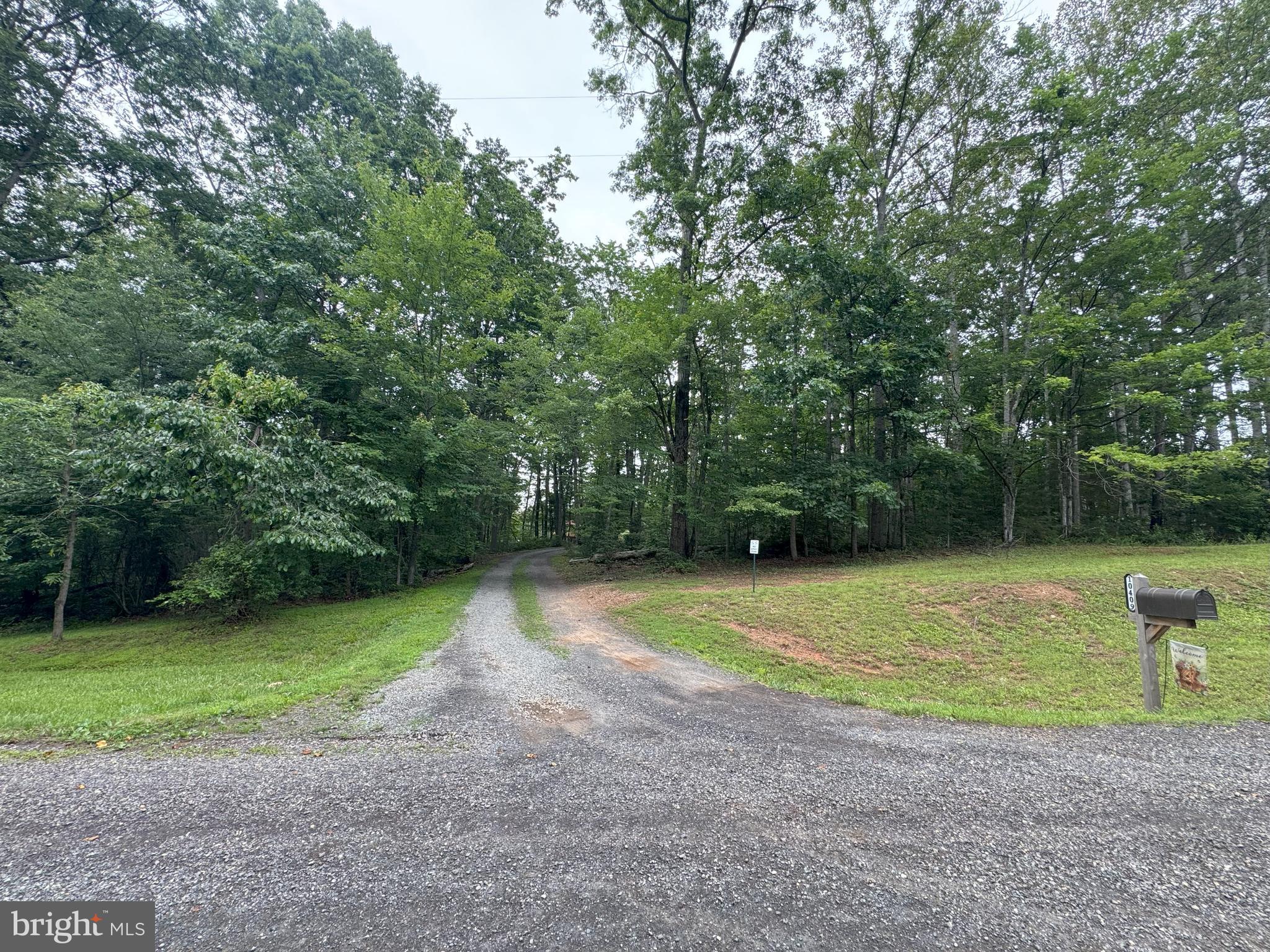 10409 TREATY COURT