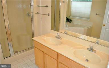 FERNDALE HEIGHTS - Residential