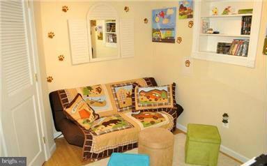 FERNDALE HEIGHTS - Residential