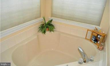 FERNDALE HEIGHTS - Residential