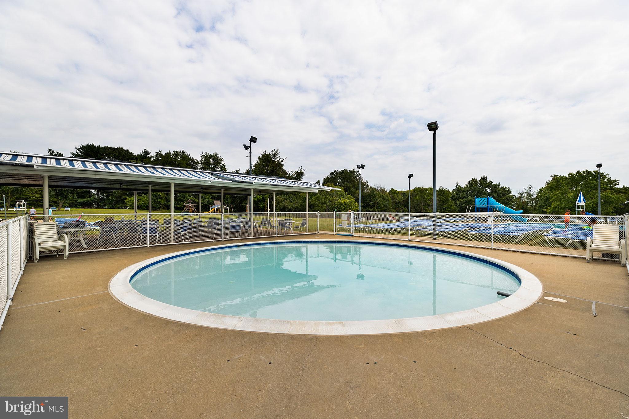 FERNDALE HEIGHTS - Residential