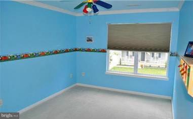 FERNDALE HEIGHTS - Residential