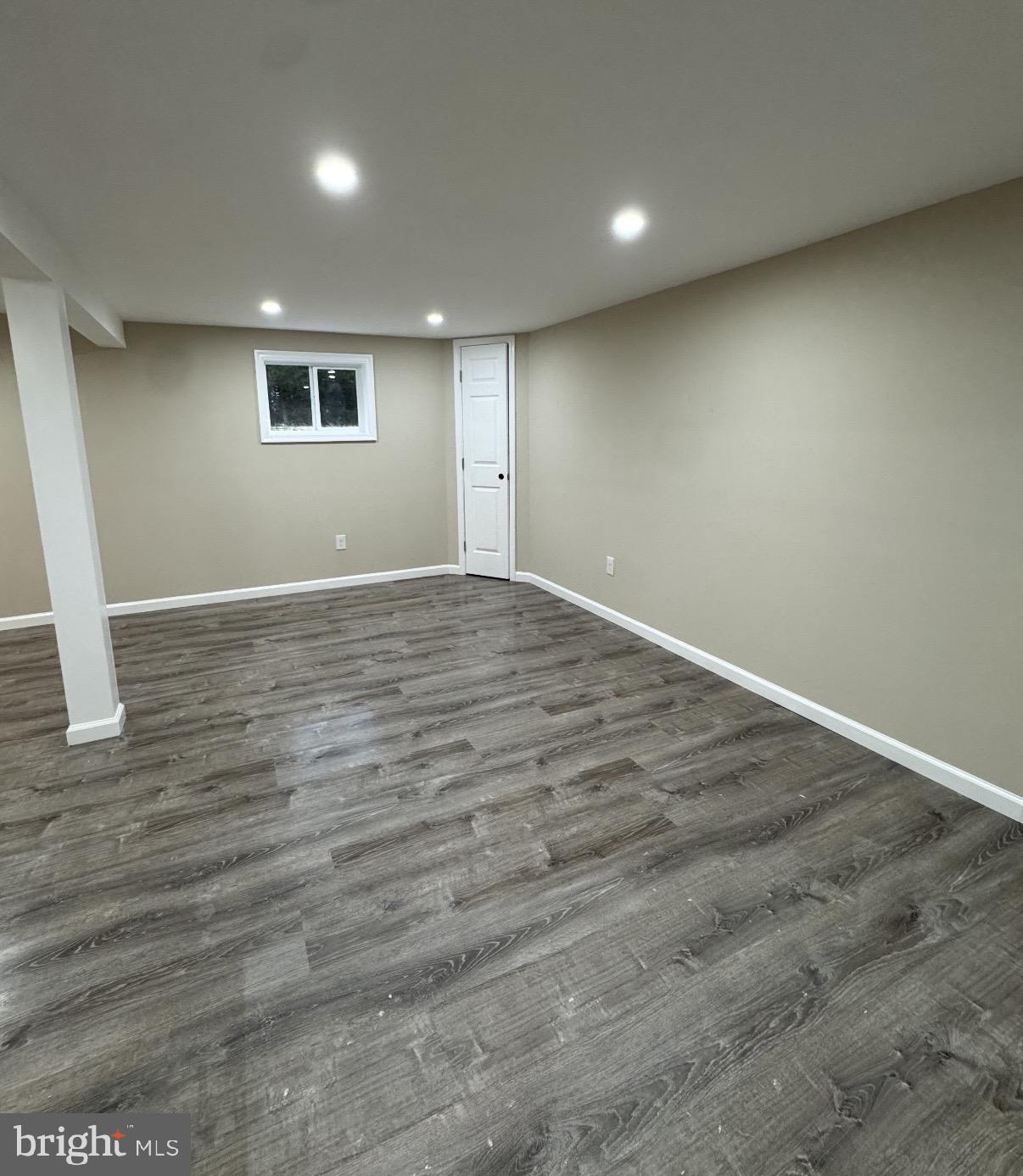 GLEBE HARBOR - Residential