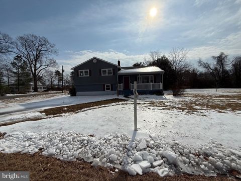 Homes For Sale - 266 Osprey Dr<br/> MONTROSS, VA 22520