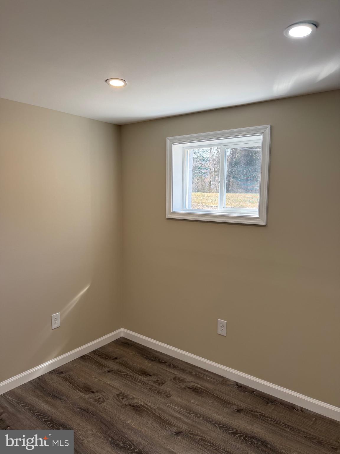 GLEBE HARBOR - Residential