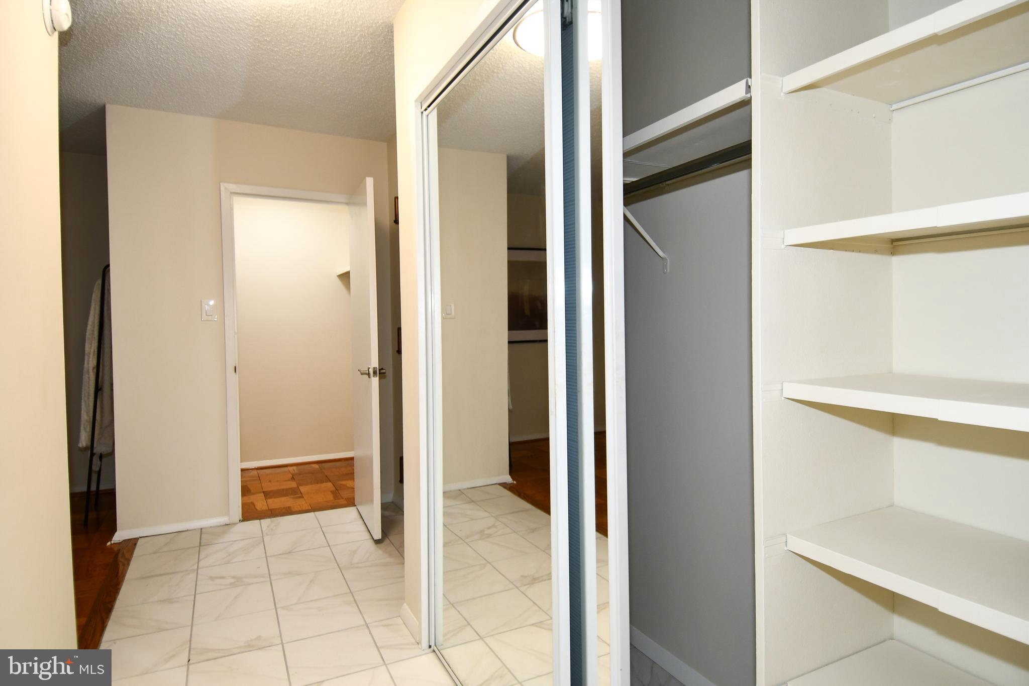 PROMENADE TOWERS - Residential