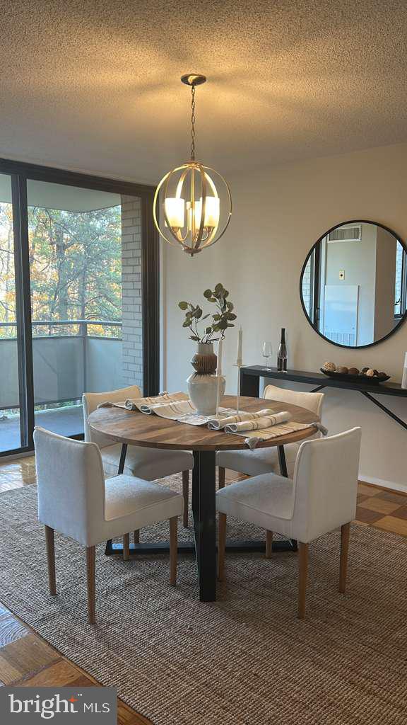 PROMENADE TOWERS - Residential