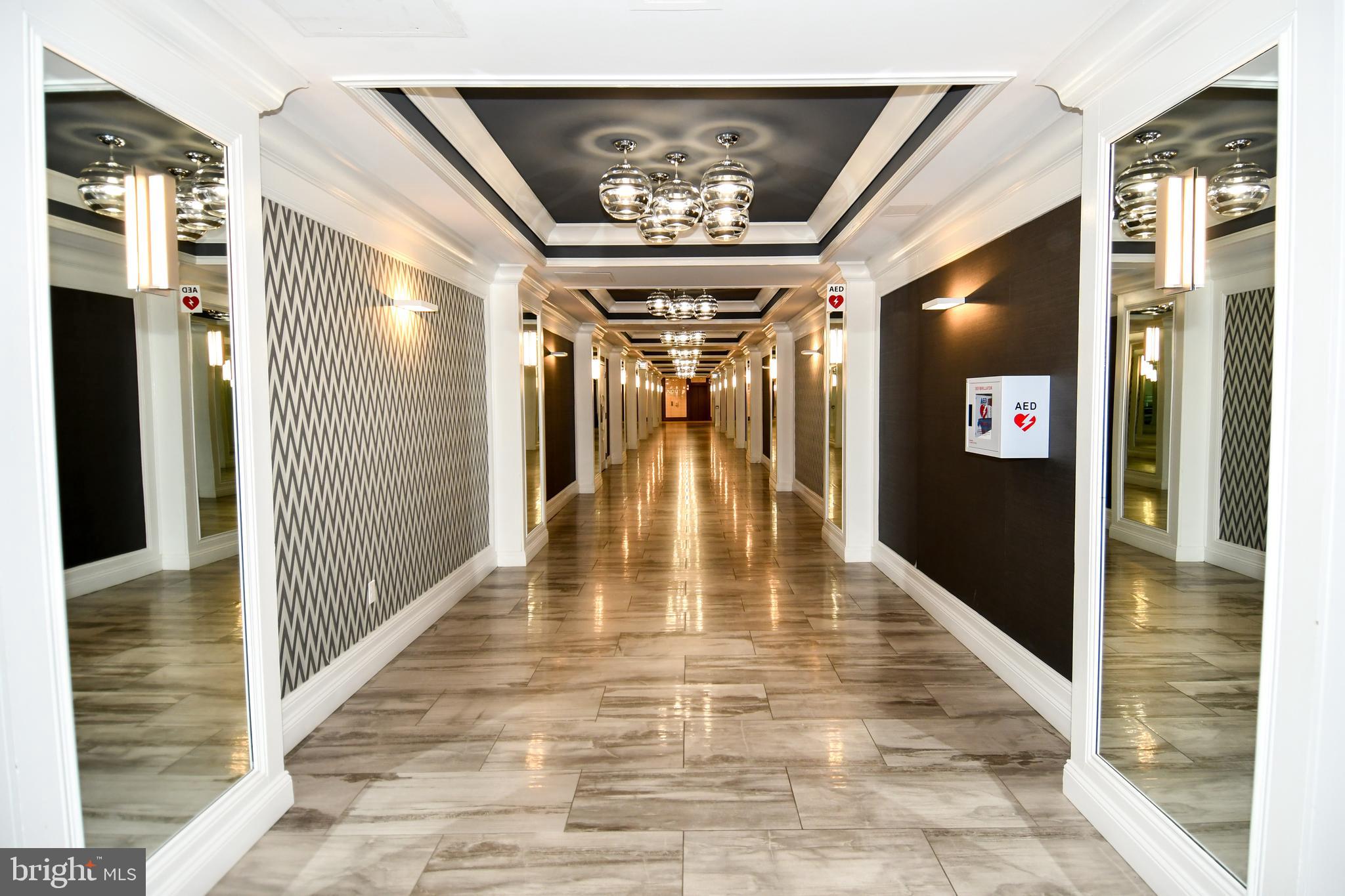 PROMENADE TOWERS - Residential