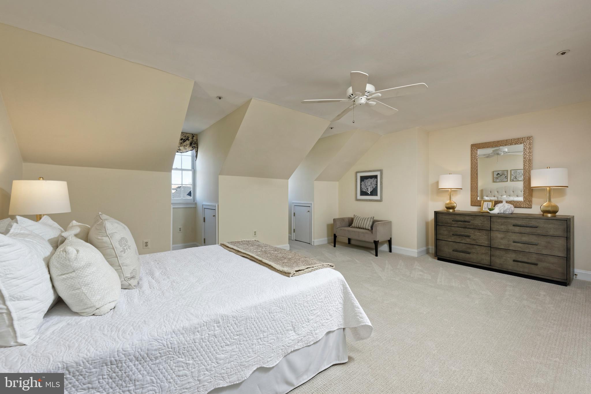 HARBORSIDE - Residential