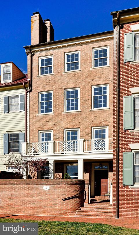 5 WILKES STREET ALEXANDRIA VA 22314