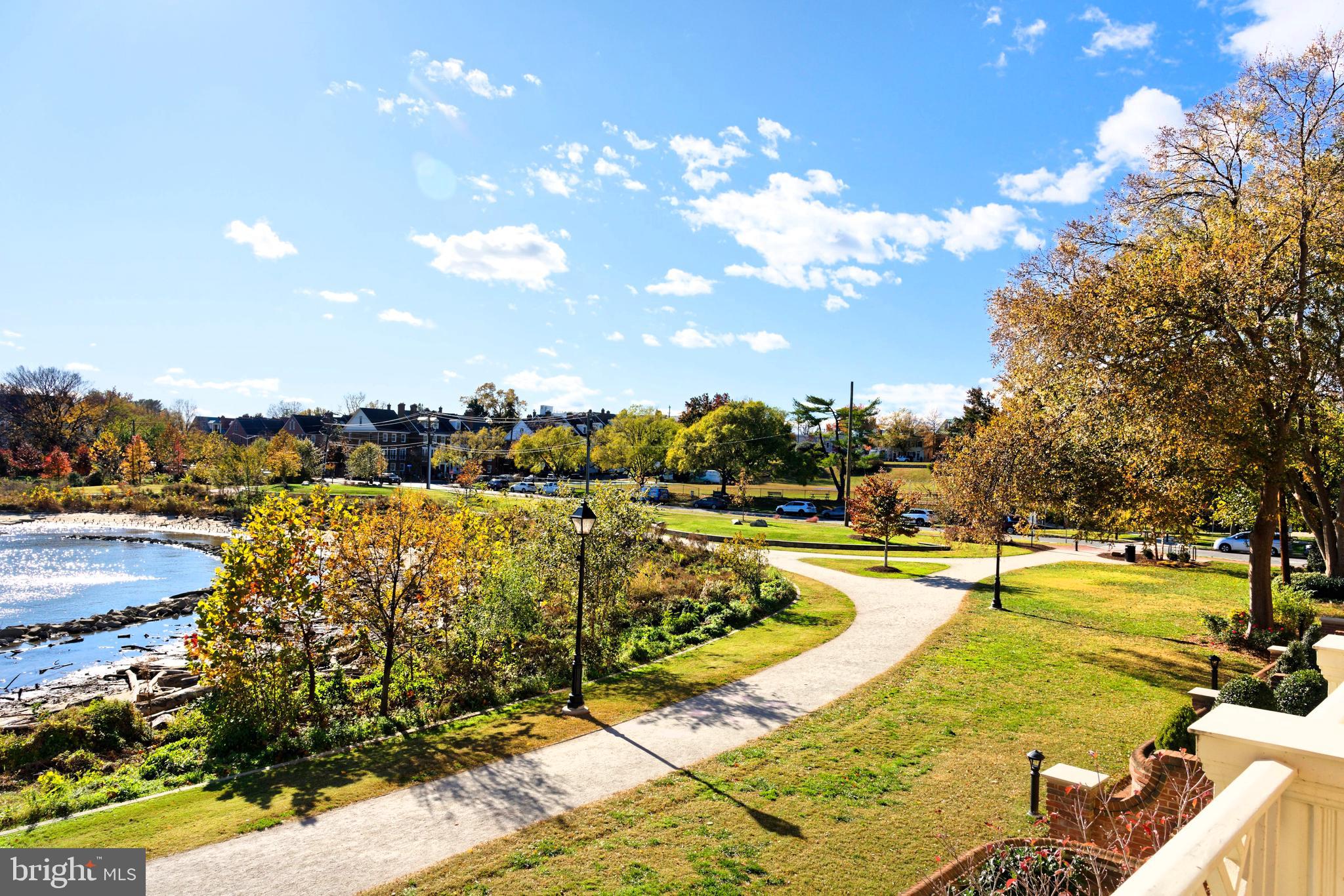 HARBORSIDE - Residential