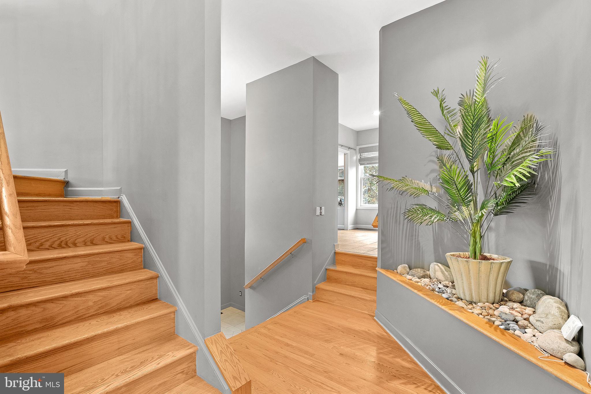 BROAD RUN FARMS - Residential