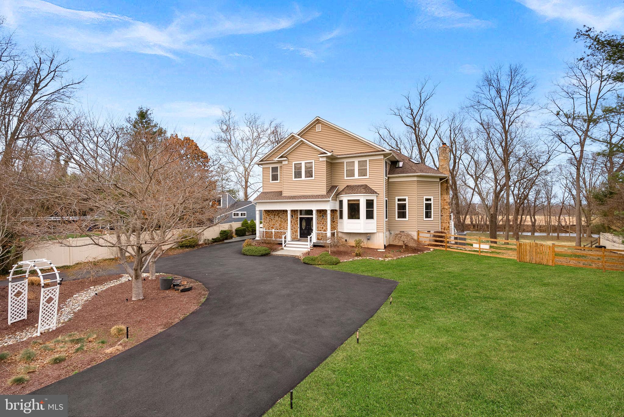 19451 YOUNGS CLIFF ROAD