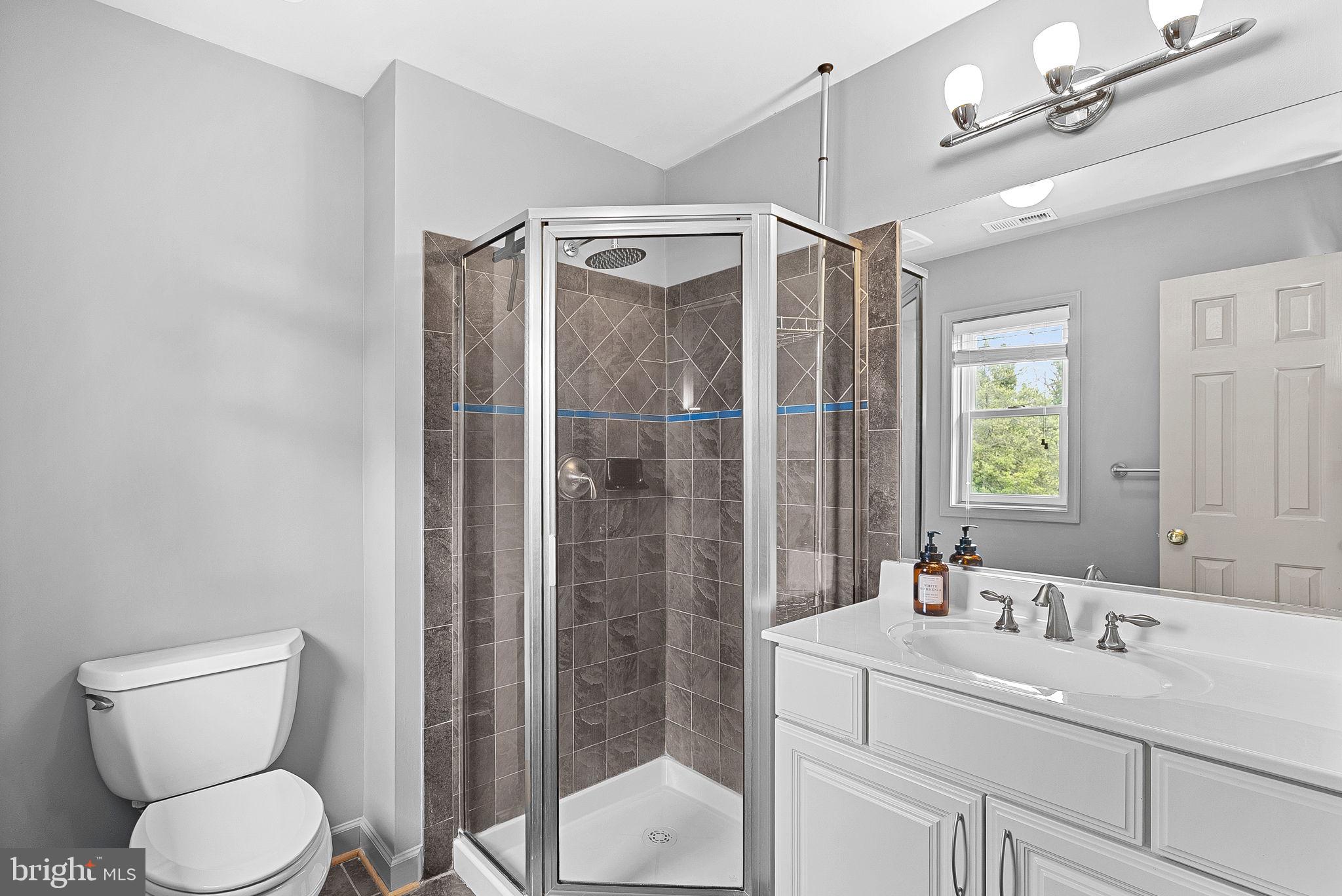 BROAD RUN FARMS - Residential