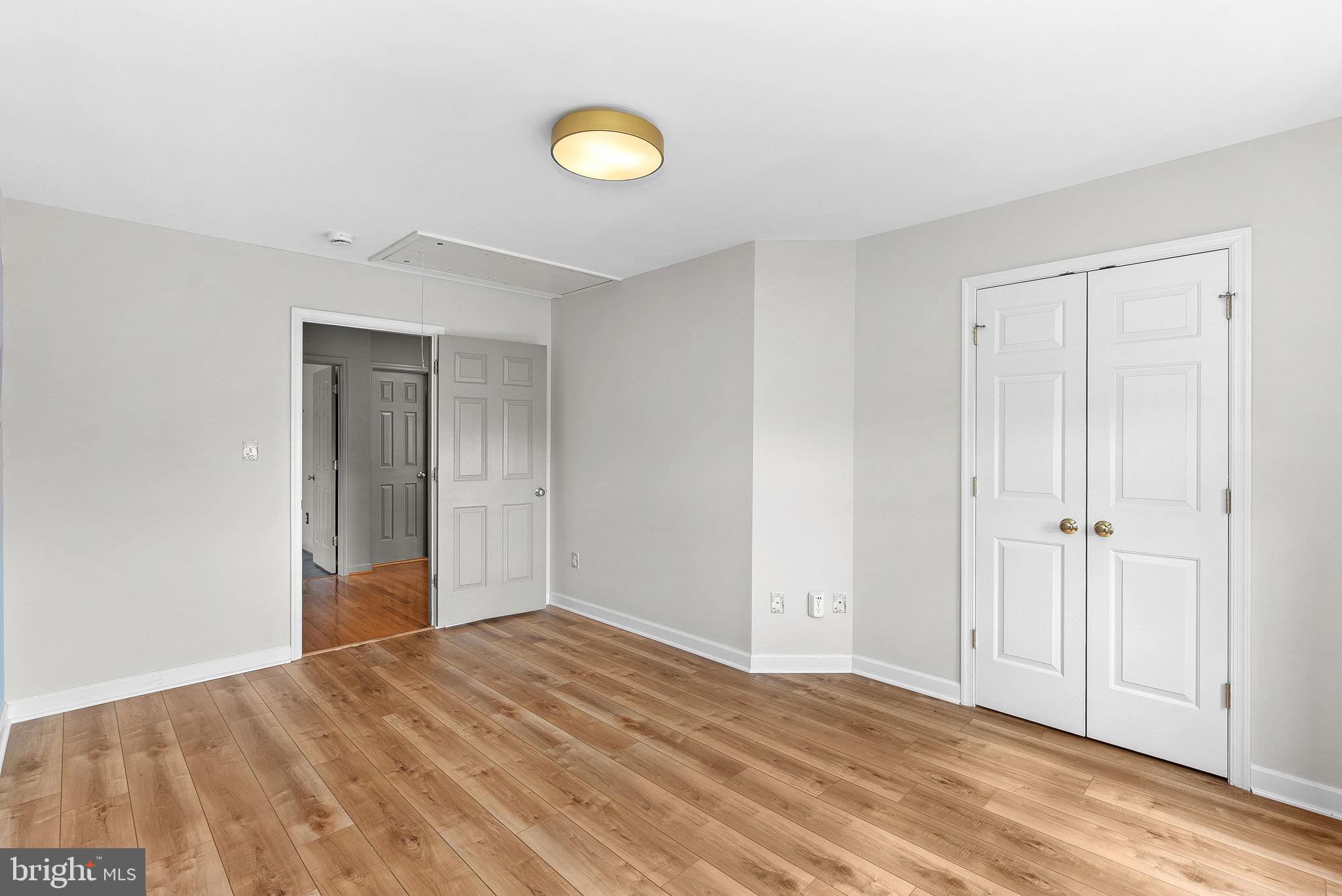 BROAD RUN FARMS - Residential