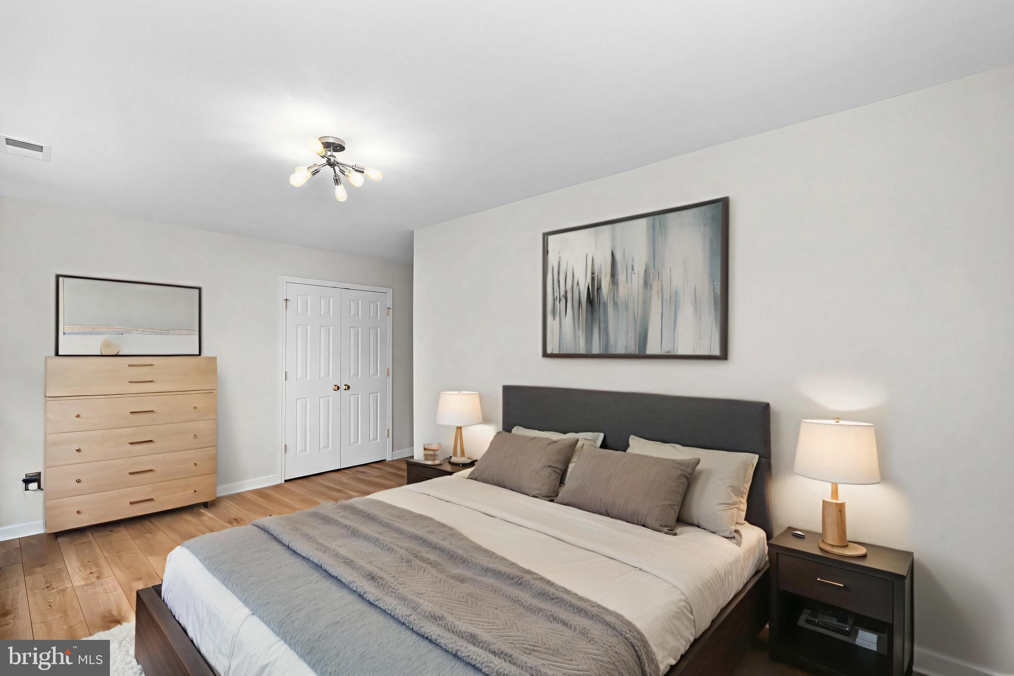 BROAD RUN FARMS - Residential