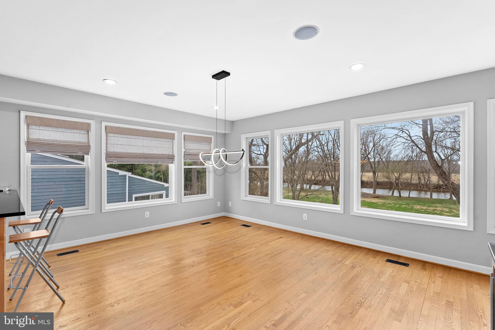 BROAD RUN FARMS - Residential