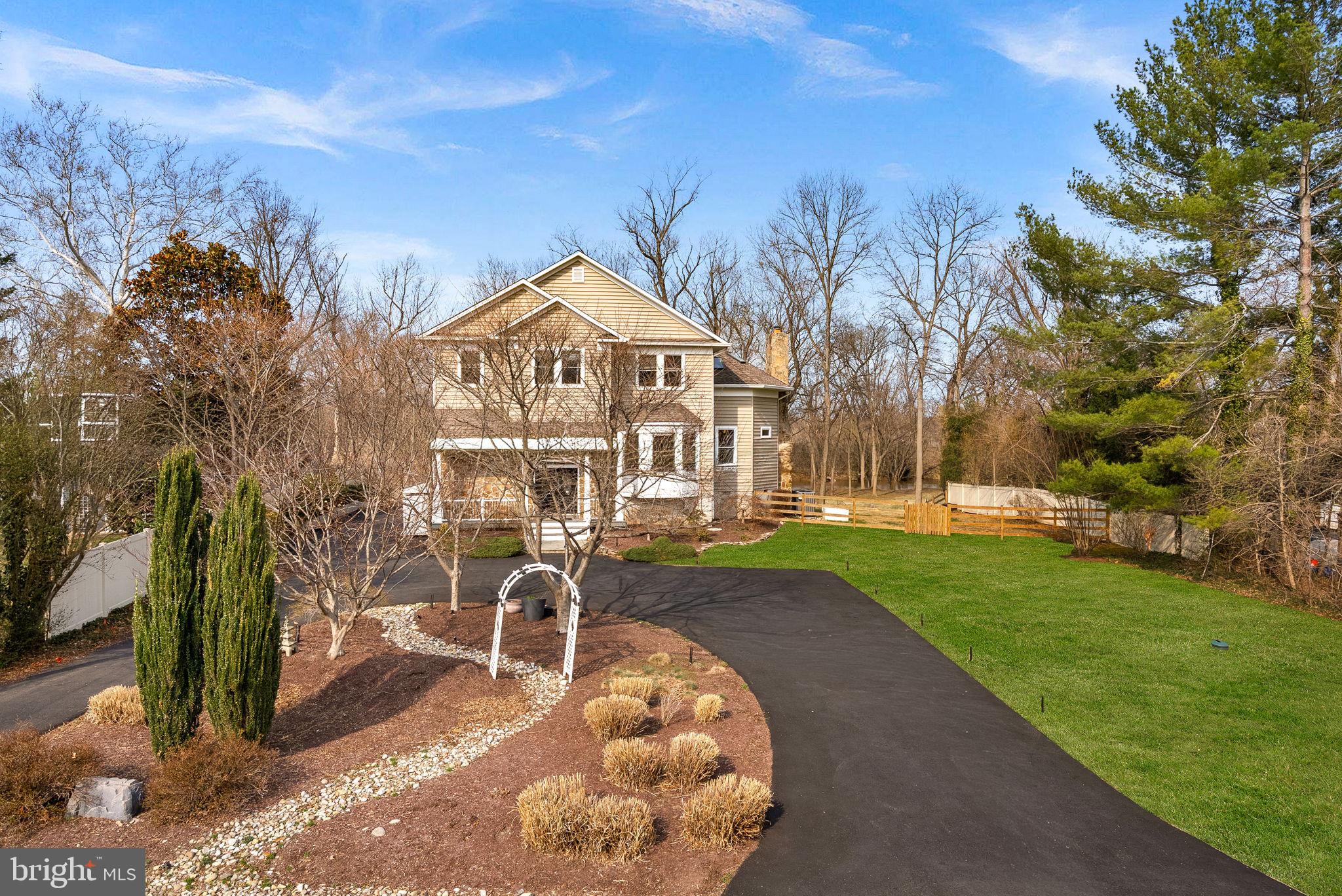 BROAD RUN FARMS - Residential