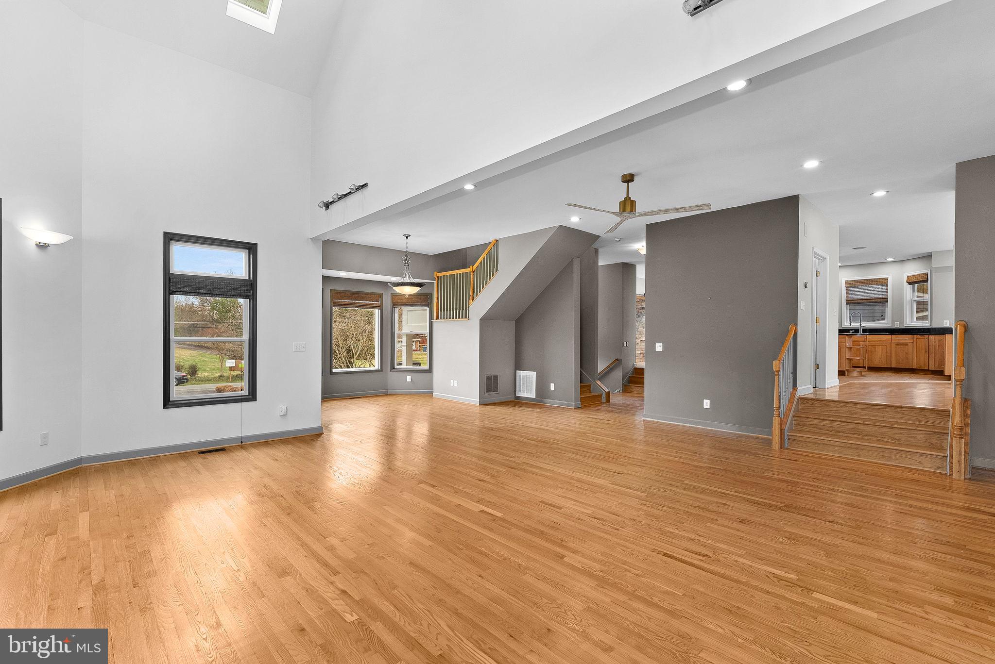 BROAD RUN FARMS - Residential