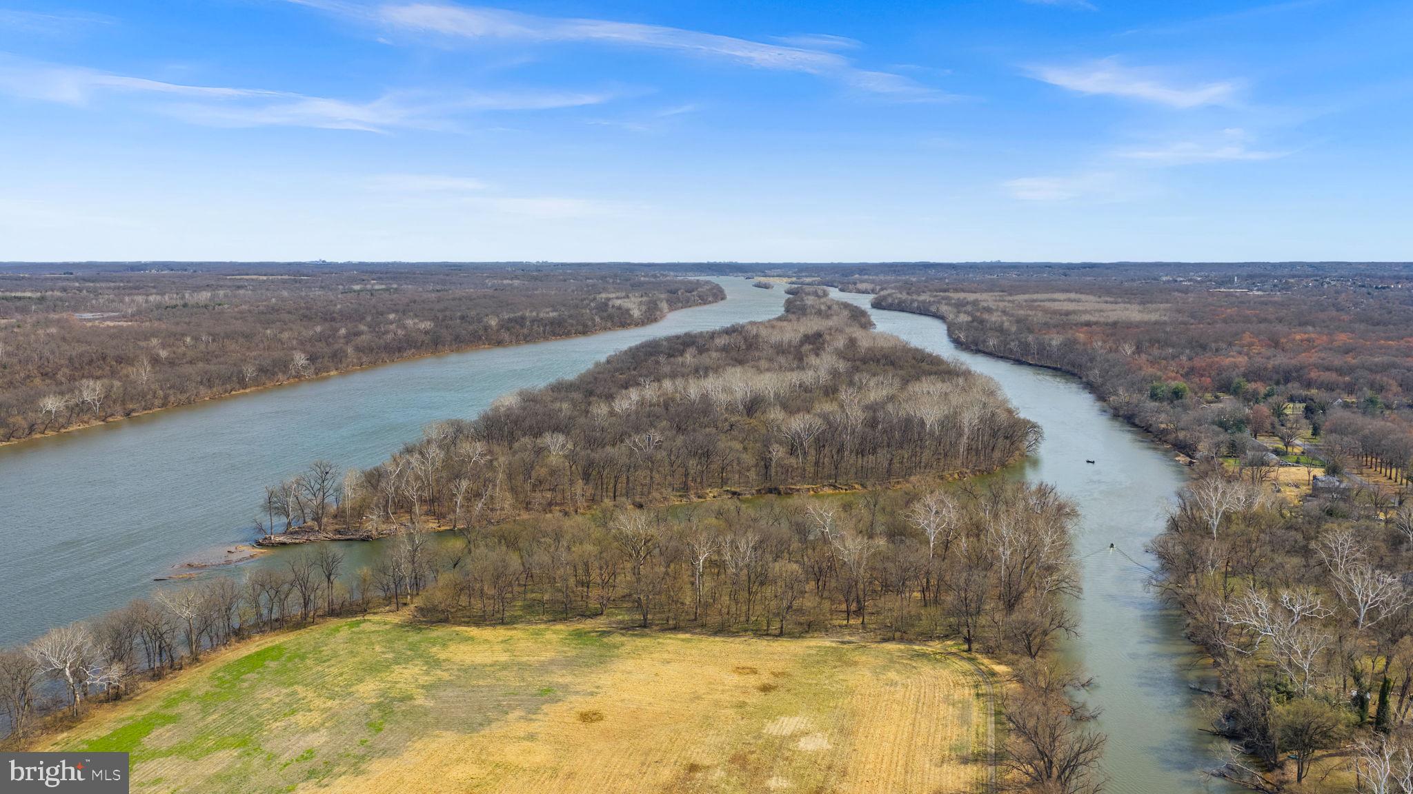 BROAD RUN FARMS - Residential