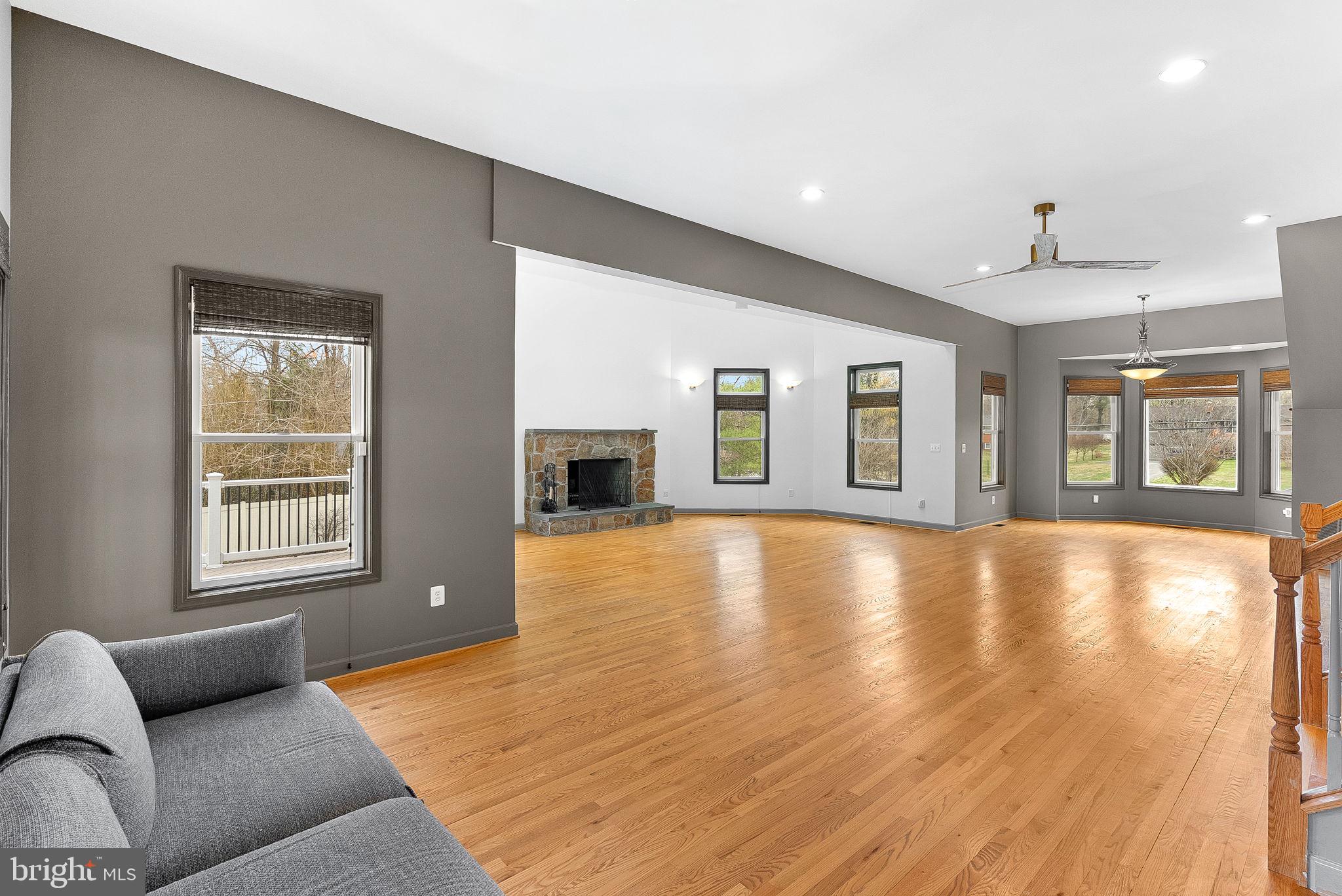 BROAD RUN FARMS - Residential