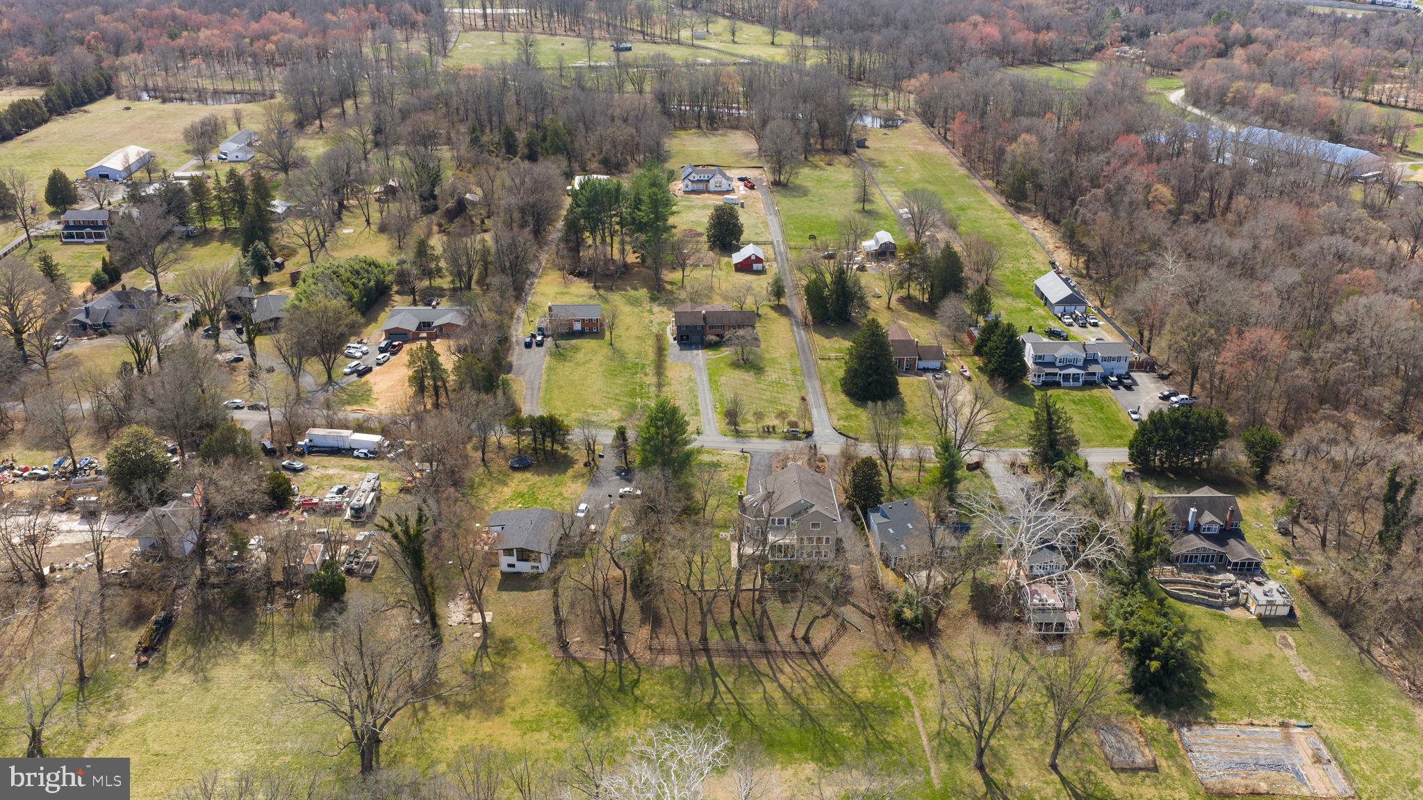 BROAD RUN FARMS - Residential