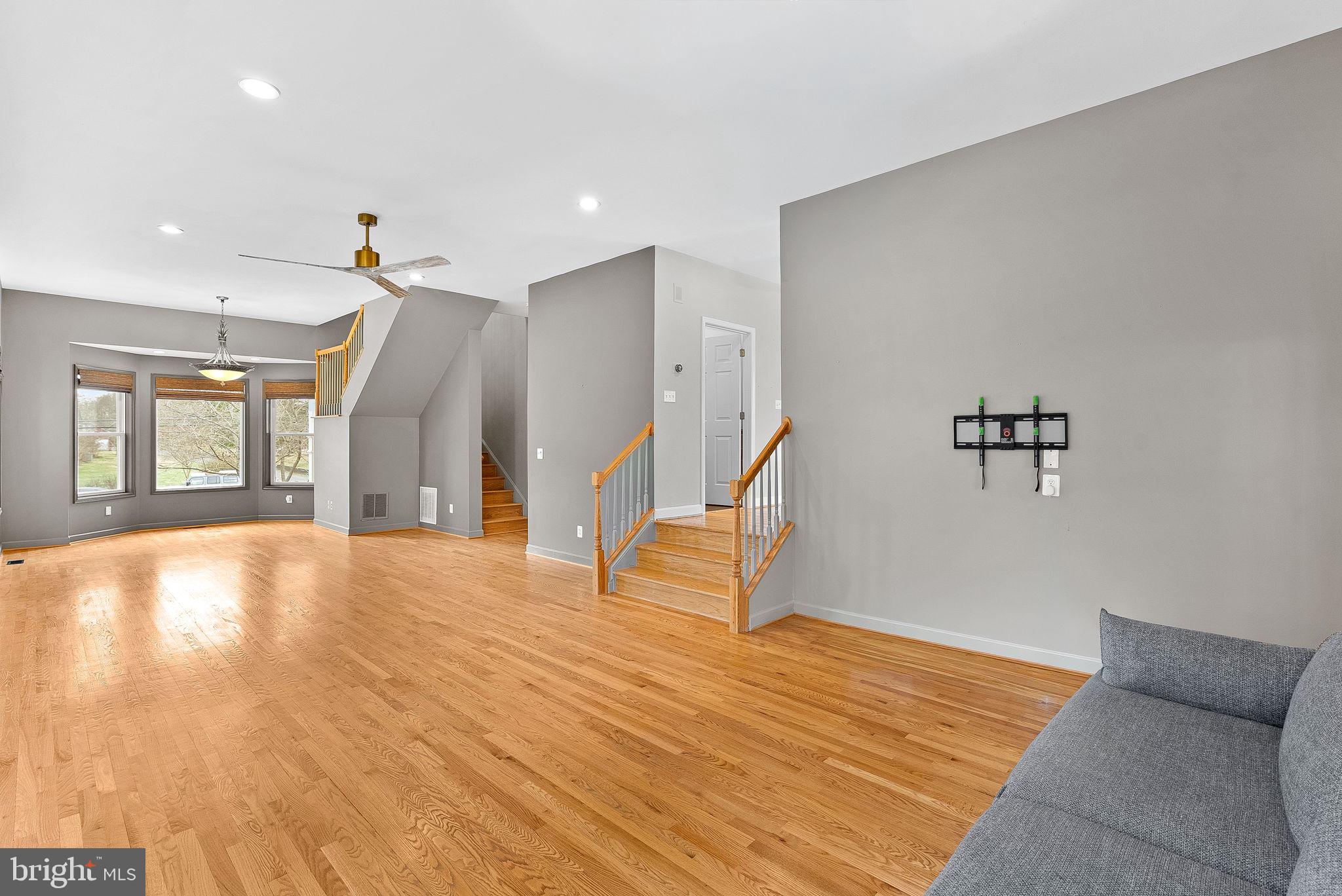 BROAD RUN FARMS - Residential