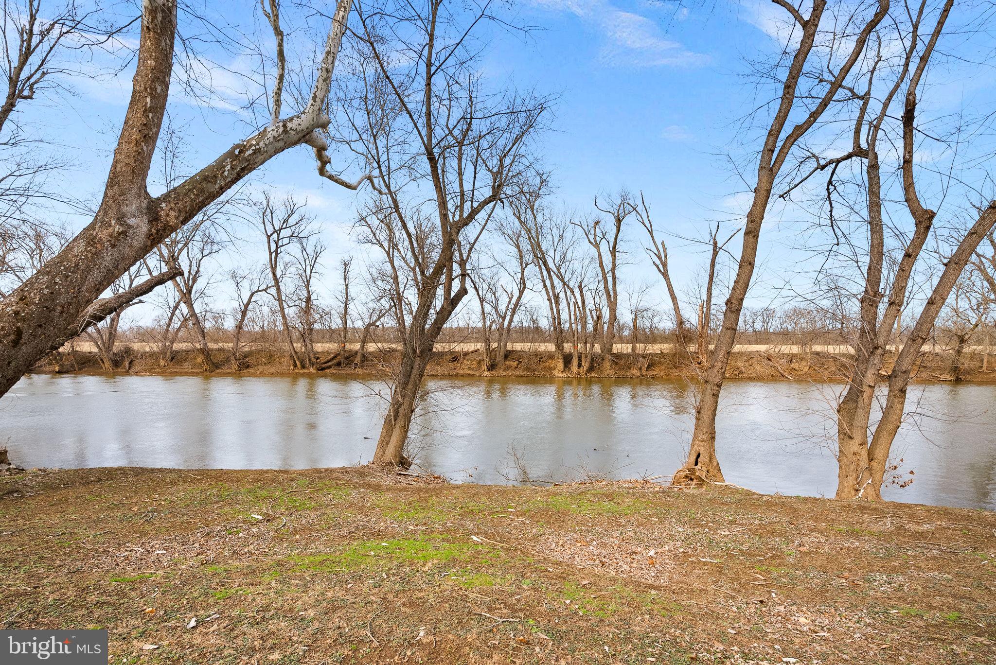BROAD RUN FARMS - Residential