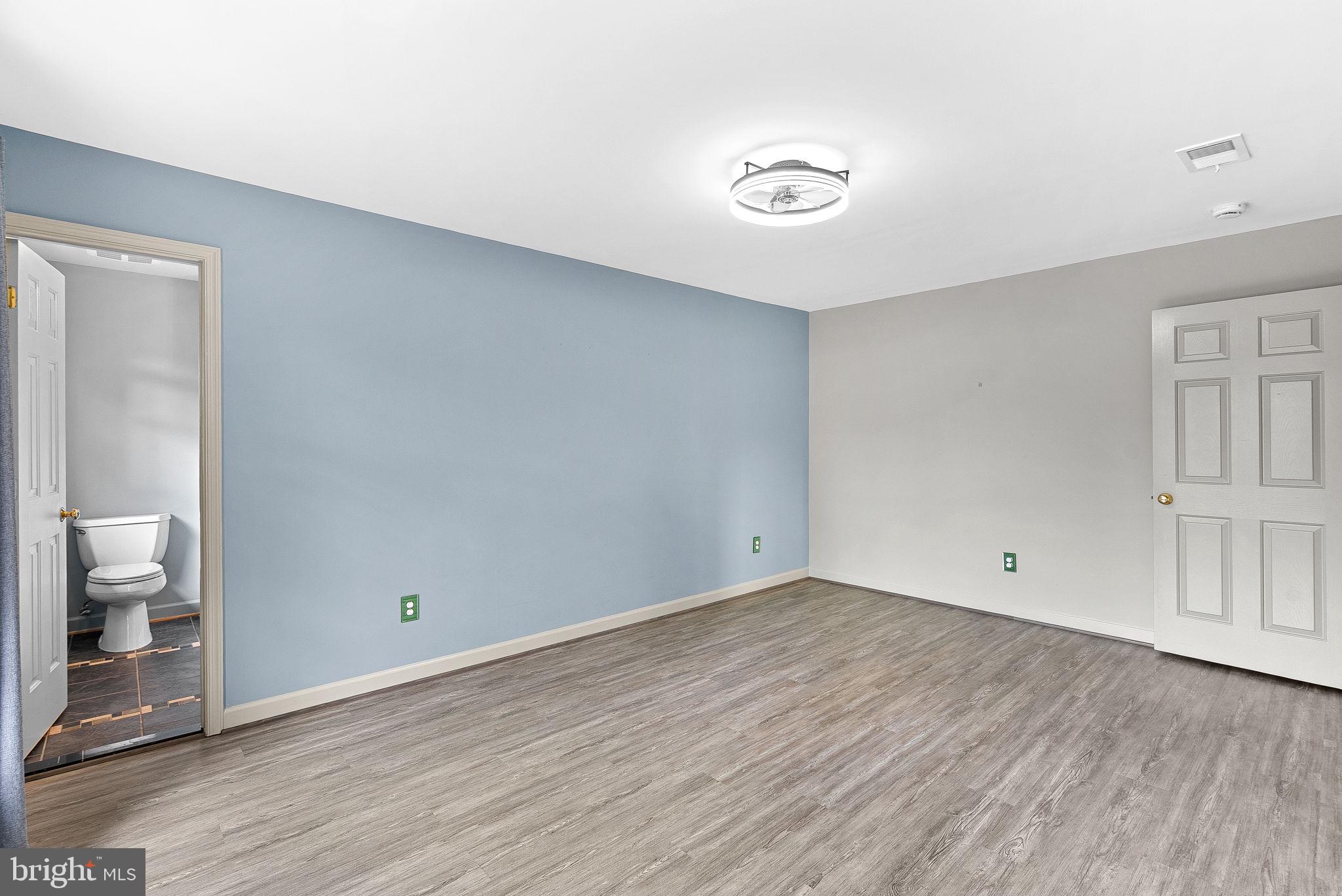 BROAD RUN FARMS - Residential