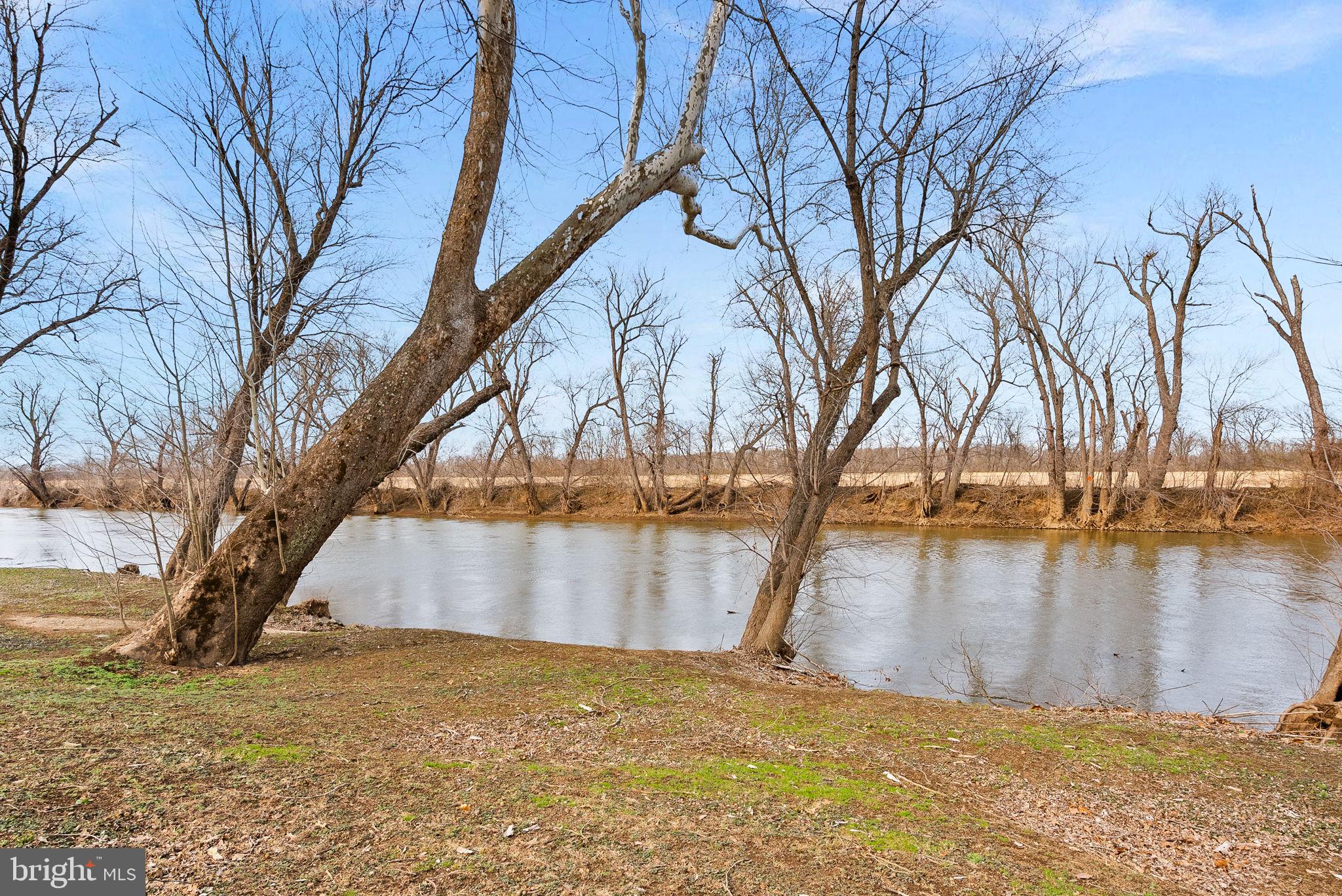 BROAD RUN FARMS - Residential