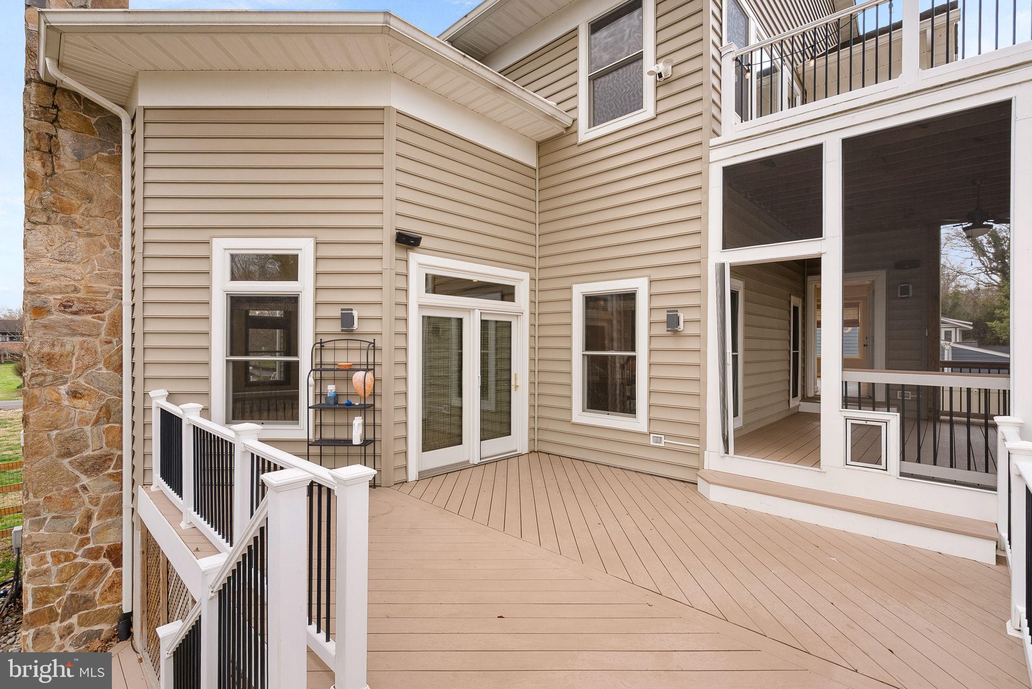 BROAD RUN FARMS - Residential