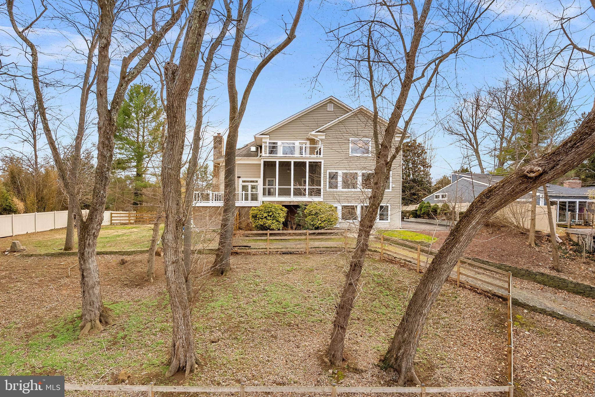 BROAD RUN FARMS - Residential