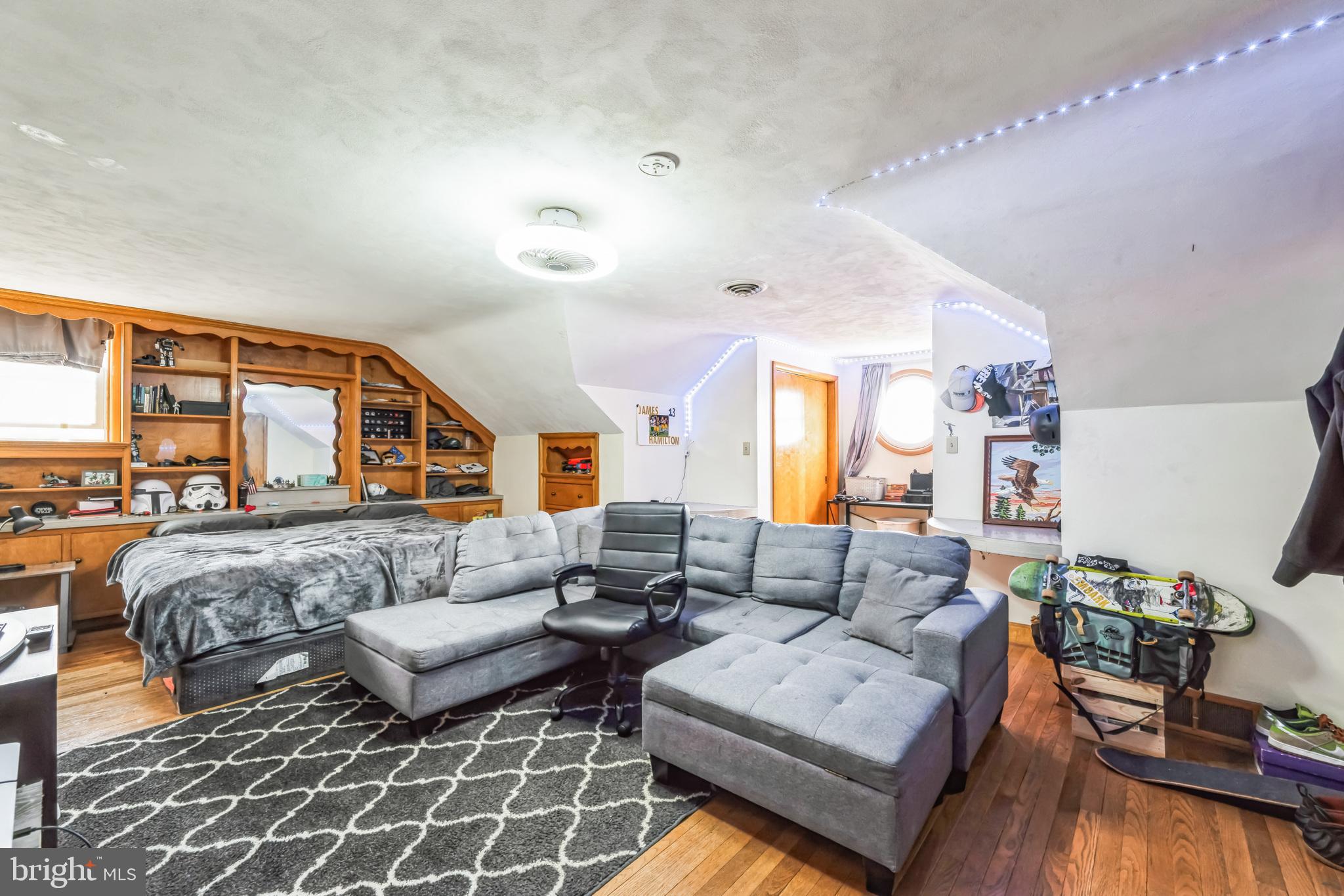 ROLLING ACRES - Residential