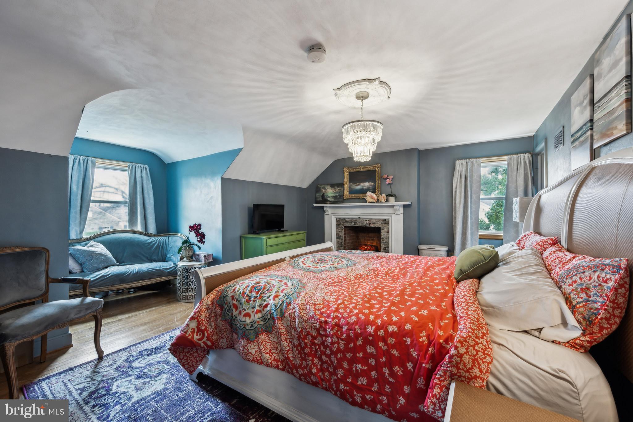 ROLLING ACRES - Residential