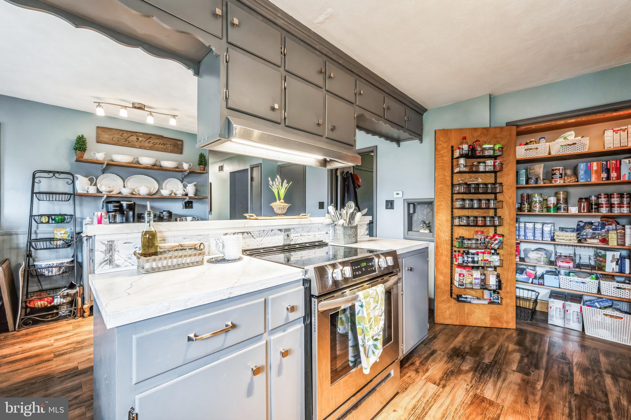 ROLLING ACRES - Residential