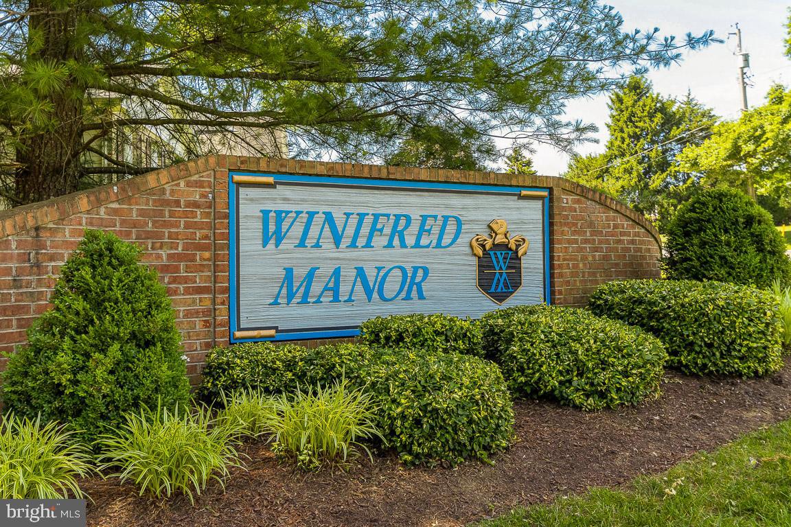 WINIFRED MANOR - Residential