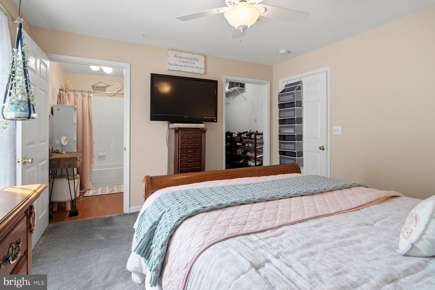 WINIFRED MANOR - Residential