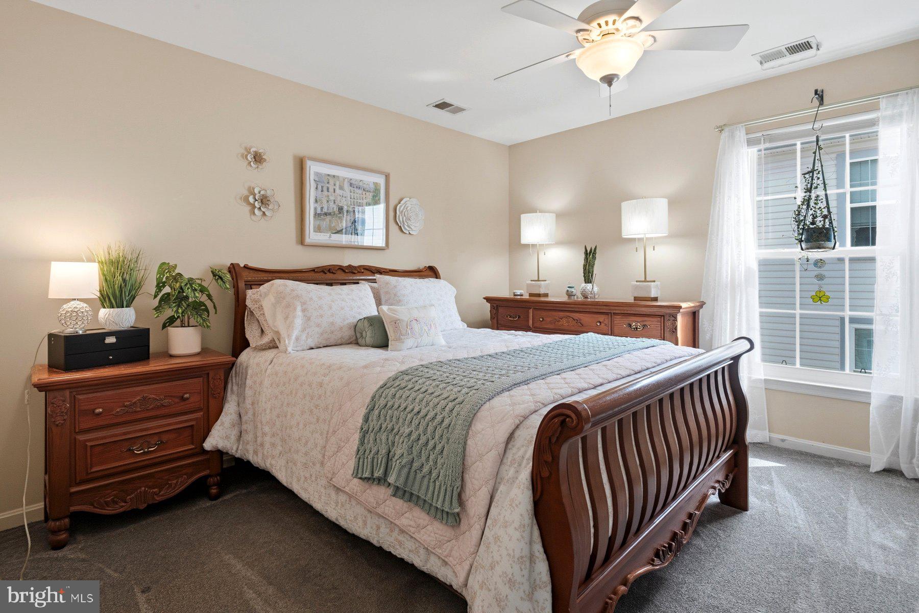 WINIFRED MANOR - Residential